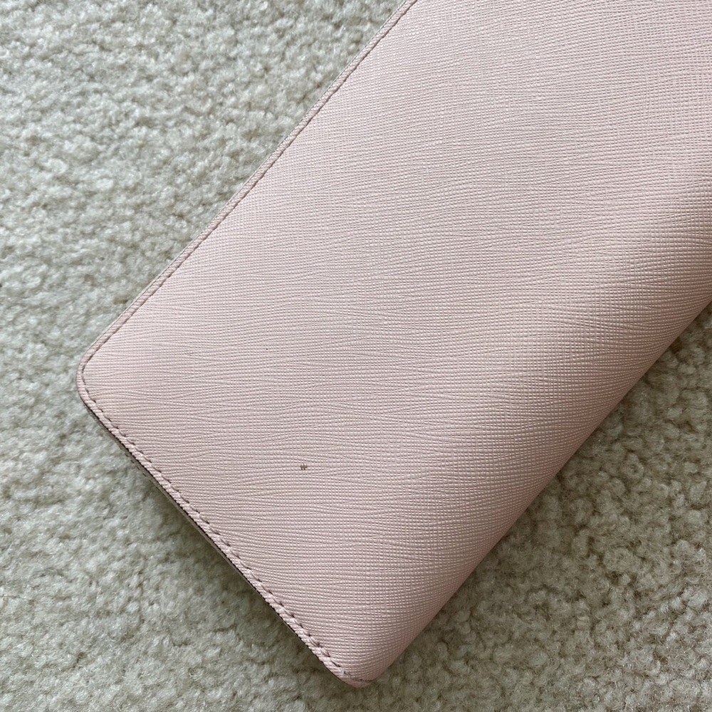 Tory Burch wristlet wallet - Picture 4 of 7